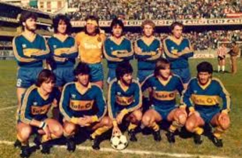 Jugó en Boca, San Lorenzo y sufrió uno de los atentados más graves del fútbol argentino
