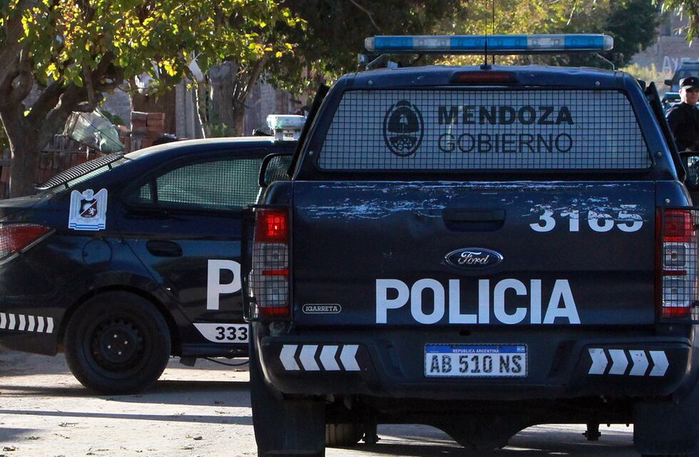 Siete delincuentes asaltaron a dos mendocinas en un barrio privado y les robaron $50.000 dólares