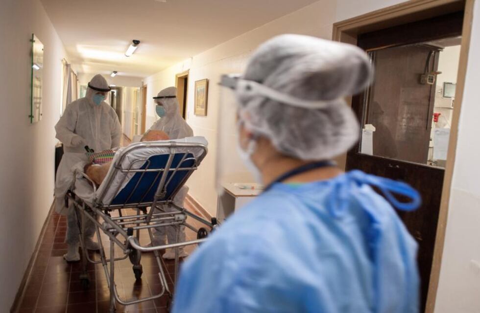 COVID: advierten que este año “sí puede colapsar el sistema sanitario” en Argentina