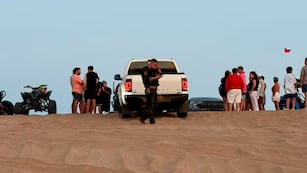 El relato de la joven que iba en la Amarok cuando chocaron a Bastian: “Ninguno de la UTV tenía cinturón” (Foto: TN)