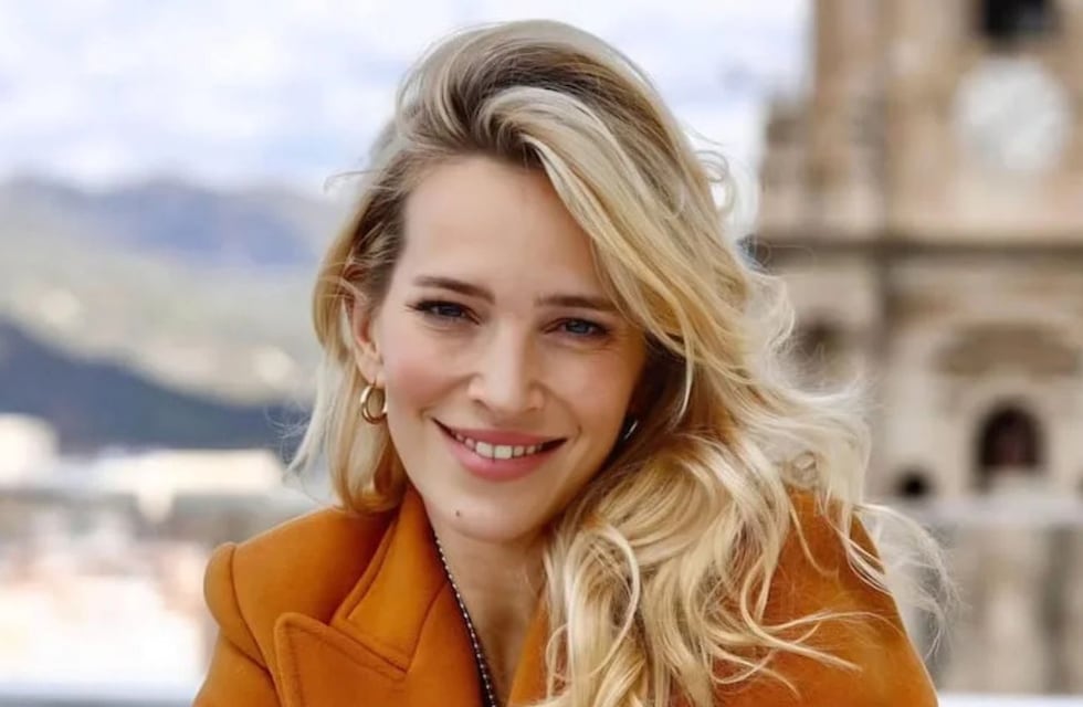 Luisana Lopilato se robó todas las miradas con un espectacular vestido rojo pasión mega ajustado