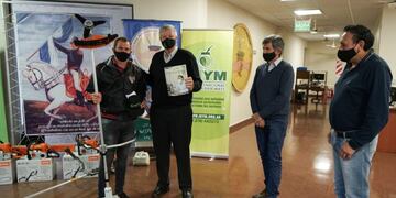 25 de Mayo: el INYM hizo entrega de herramientas agrícolas