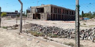 La obra de la Escuela de Música está parada desde 2015 y se encuentra en un 40% de su construcción.