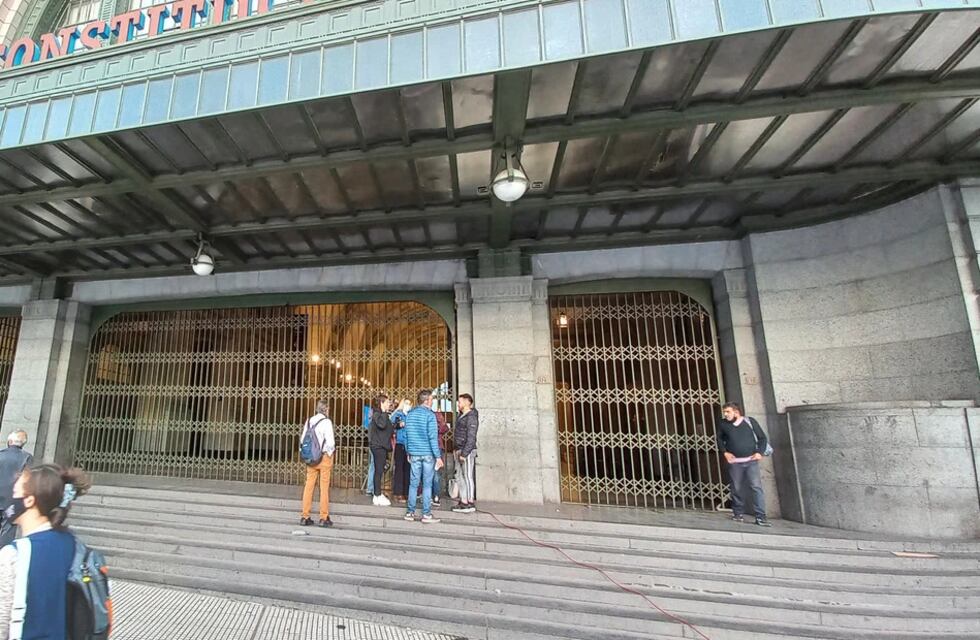 Tras 12 horas de interrupción de servicio, se levantó el paro de trenes