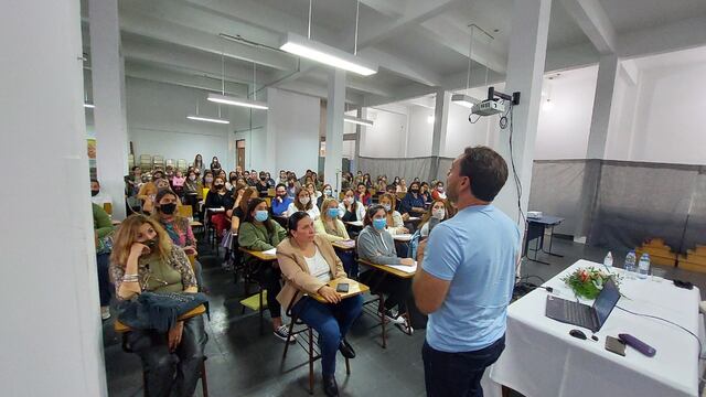 Jornadas “Neurodiversidad en el Aula” en Cresta