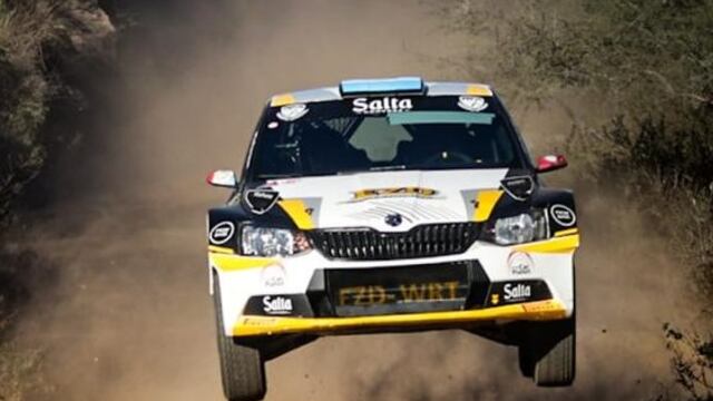 Alonso y Pupín Monasterolo, a fondo con el Skoda Fabia Evo en el Rally Argentino.