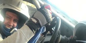 Edgardo Zeheiri, chocho, a horas de su debut en el Rally del Sudeste cordobés.