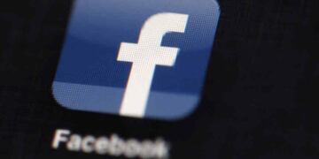 Facebook estará cambiando su nombre en los próximos días. Foto AP/Archivo.