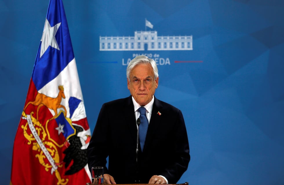 El presidente de Chile se denunciará a sí mismo por pasear sin tapabocas