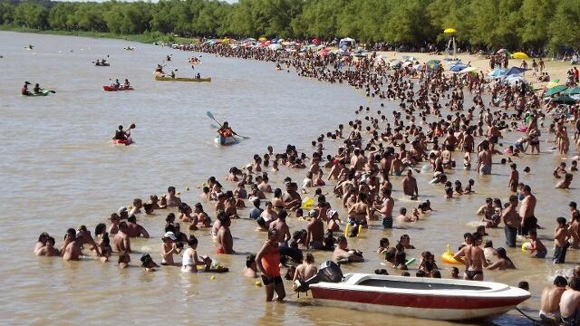Quien visite Entre Ríos en el verano solo deberá contar con el permiso vacacionAR y con un seguro Covid.