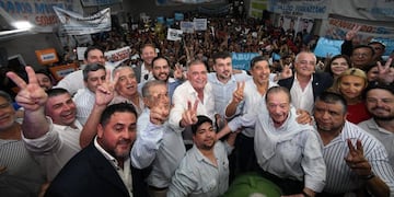 Jaldo celebró la consolidación de la unidad peronista en un distrito clave y convocó a defender a Tucumán en las urnas.