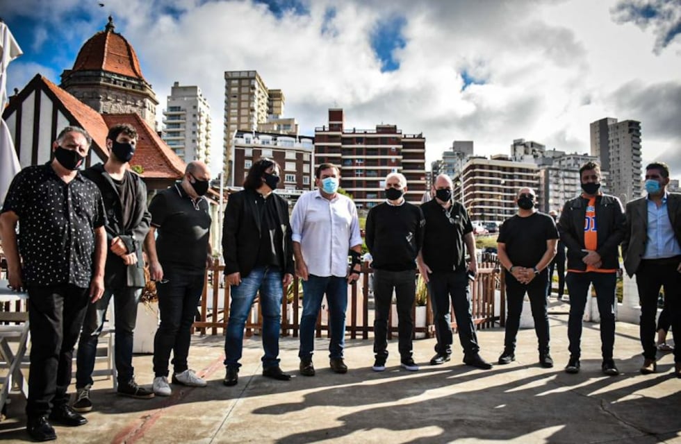 “Mar del Plata levanta el telón” para oficializar la temporada teatral a la espera de las nuevas restricciones