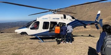 Un hombre con una infección respiratoria grave fue trasladado desde La Lonja a la Capital, en un procedimiento de hiperemergencia coordinado por Salud Pública.