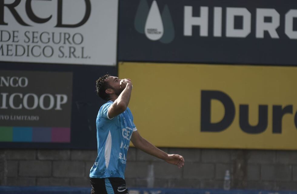 Racing consiguió un punto que suma ante Atlanta, y los demás resultados le dieron aire