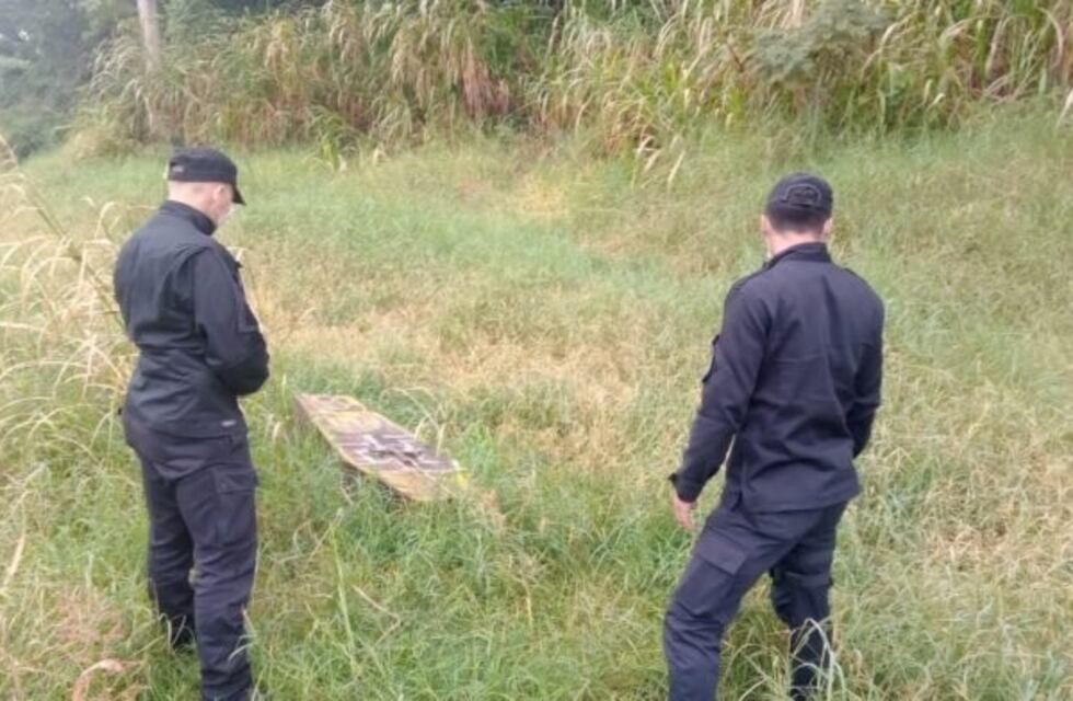 9 de Julio: encontraron un ataúd al lado de la ruta, dentro había un peluche con agujas