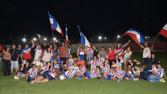 Rosario ganó el clásico y se consagró campeón en Reserva.