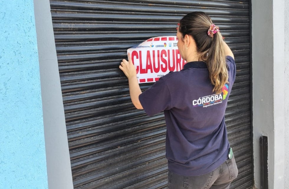Clausuraron tres establecimientos de Córdoba por venta ilegal de productos