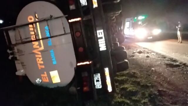Volcó un camión a la altura de Las Flores