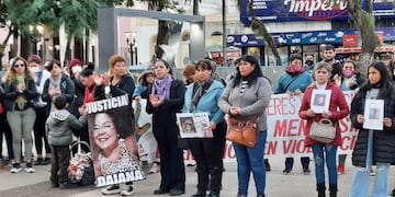 Marcharon pidiendo justicia por Claudia Benítez, la taxista asesinada en Posadas.