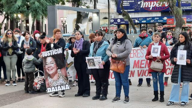 Marcharon pidiendo justicia por Claudia Benítez, la taxista asesinada en Posadas.