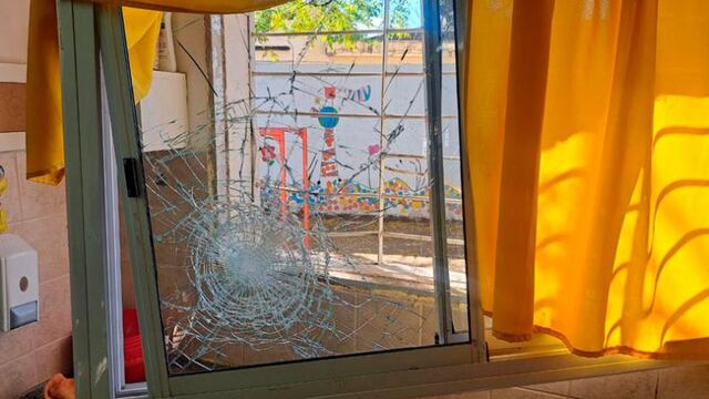 Ladrones ingresaron a una escuela y se llevaron distintos elementos de valor. (Gentileza El Doce)