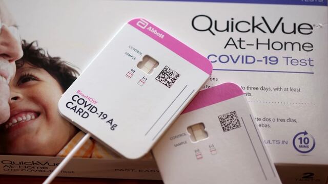 Hay varias marcas que ofrecen hacerse un test de Covid-19 en casa.