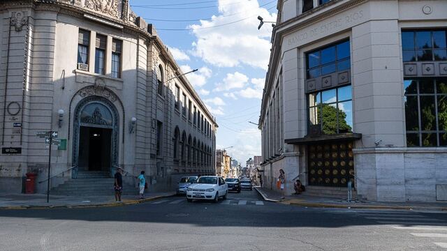 Obas en el centro de Paraná.