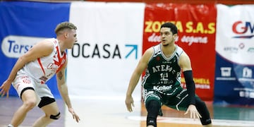 Atenas no pudo sostener la remontada y cayó frente a Unión en el Cerutti. Pacheco Ortiz sumó 10 puntos. (German Ruiz / Prensa Atenas)