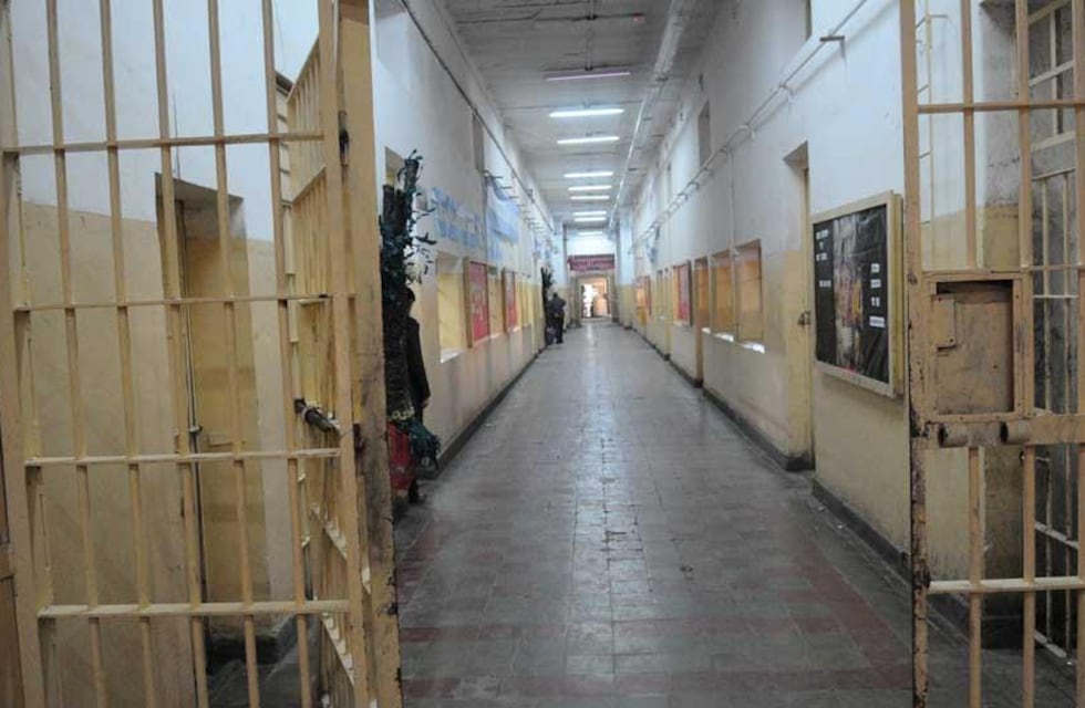 9 años de prisión por robo en Soldini: encerró a las víctimas en un baño y una habitación