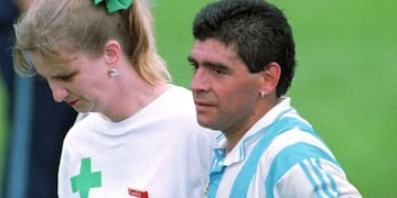 Maradona se despidió del Mundial de Estados Unidos 1994 por dóping positivo.