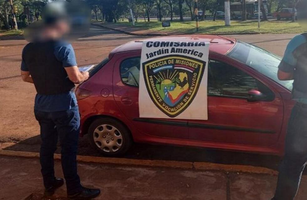 Recuperaron un auto en Jardín América que había sido retenido en Puerto Rico