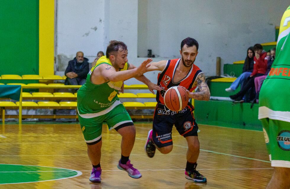 Torneo Oficial de Básquet: triunfos de Huracán, Quilmes, Argentino y Alumni