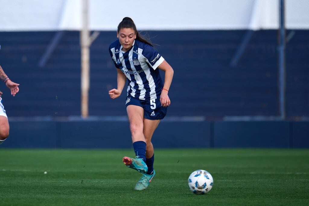 El equipo femenino de Talleres perdió como local ante Gimnasia.
