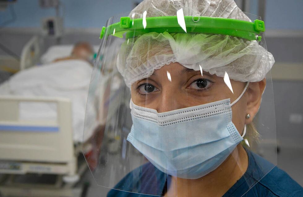 Salutaciones del Centro de Salud al conmemorarse el Día Internacional de la Enfermería