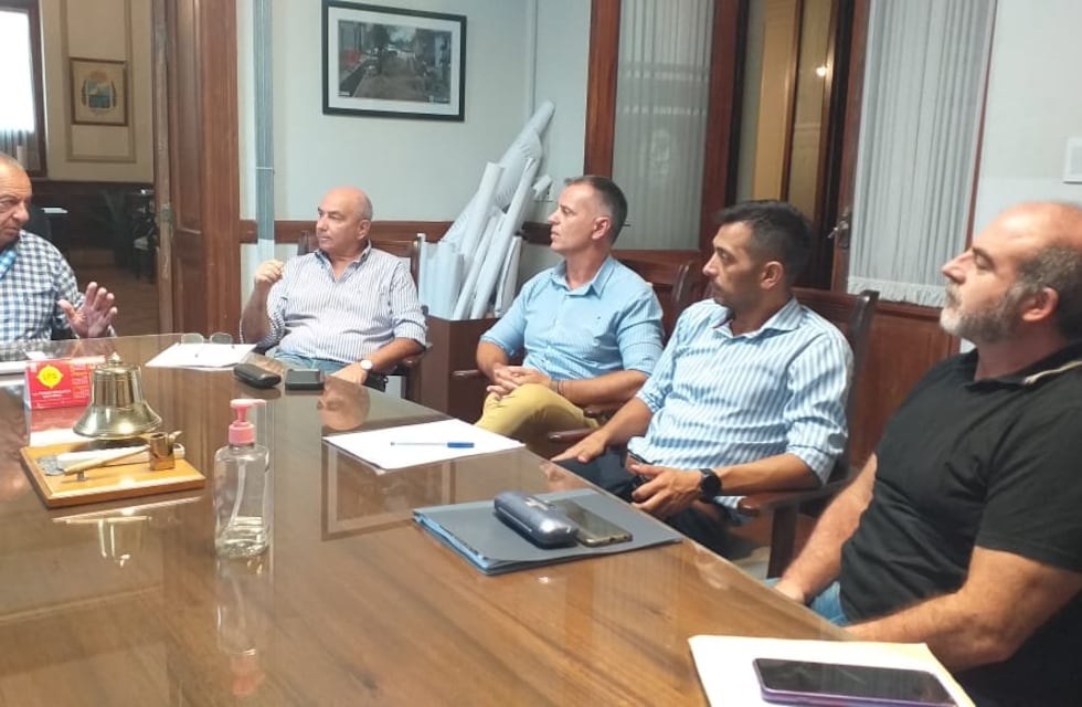 Tres Arroyos: referentes de las distintas secretarías municipales se reunieron con el intendente Carlos Sánchez