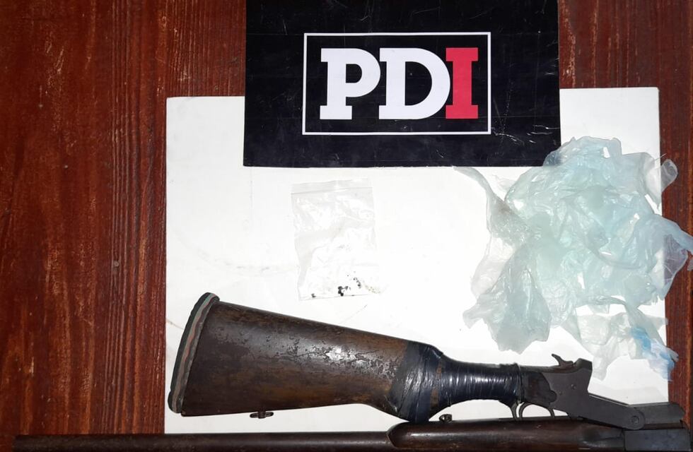 La PDI encontró estupefacientes y un arma de fuego