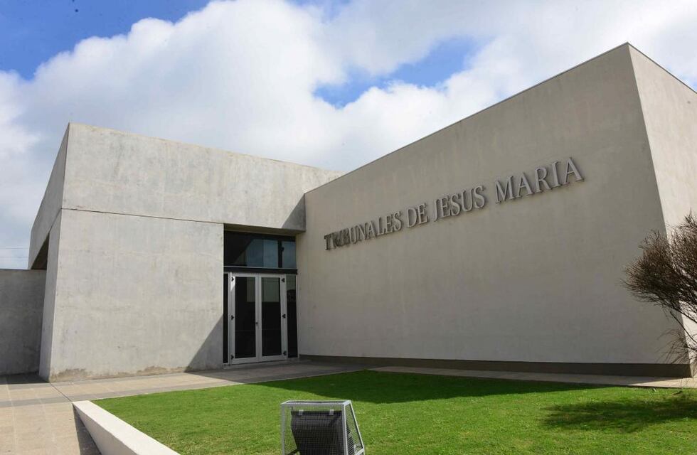 Fallo en Córdoba: ordenan dar cobertura médica a un ex empleado con adicción