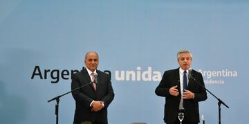 Alberto Fernández toma juramento a los nuevos integrantes del Gabinete. (Foto: Federico López Claro)