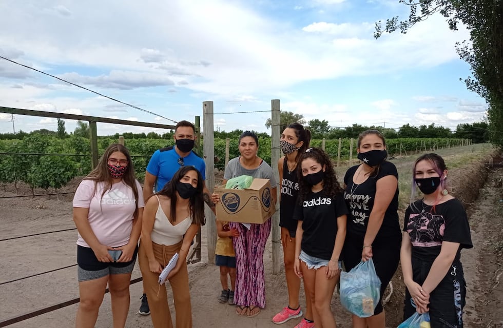 “Solidaridad ante todo” un proyecto creado por alumnos de la escuela Químicos Argentinos