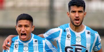 A Racing le quedó atragantado el festejo de un triunfo en la visita a Chacarita (Foto: Prensa CAR).