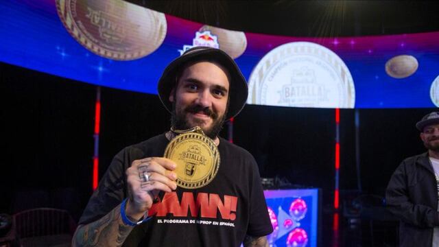 Tata, bicampeón de la Red Bull Batalla de los Gallos Argentina