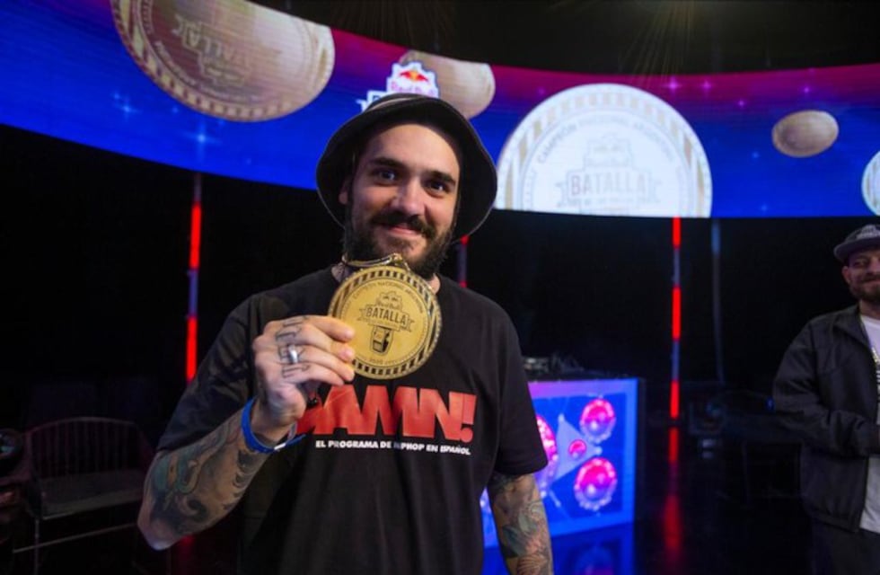 Tata ganó la “Red Bull Batalla de los Gallos Argentina 2020″ y se transformó en bicampeón