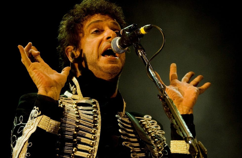 Una periodista colombiana acusó a Gustavo Cerati de estar con menores: “El staff le buscaba groupies”