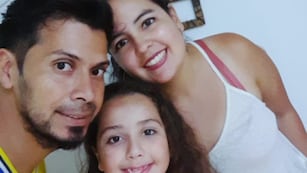 Nayla junto a su pareja y su hija de 9 años. (Foto: Gentileza)