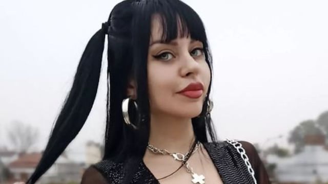 Lu Palavechino, la militante ultra hot de Milei, celebró la primavera con un look mega sensual