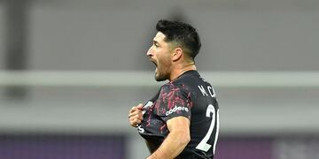 Milton Casco abrió el marcador con un golazo