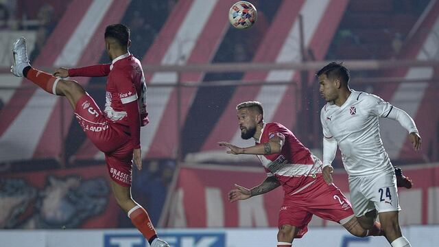 El "Bicho de La Paternal" le ganó al "Rojo de Avellaneda" 2 a 1 como local, por la tercera fecha de la Liga Profesional de Fútbol.