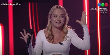 Bernardita Sonzini, la cordobesa que deslumbró al jurado con su voz y belleza.