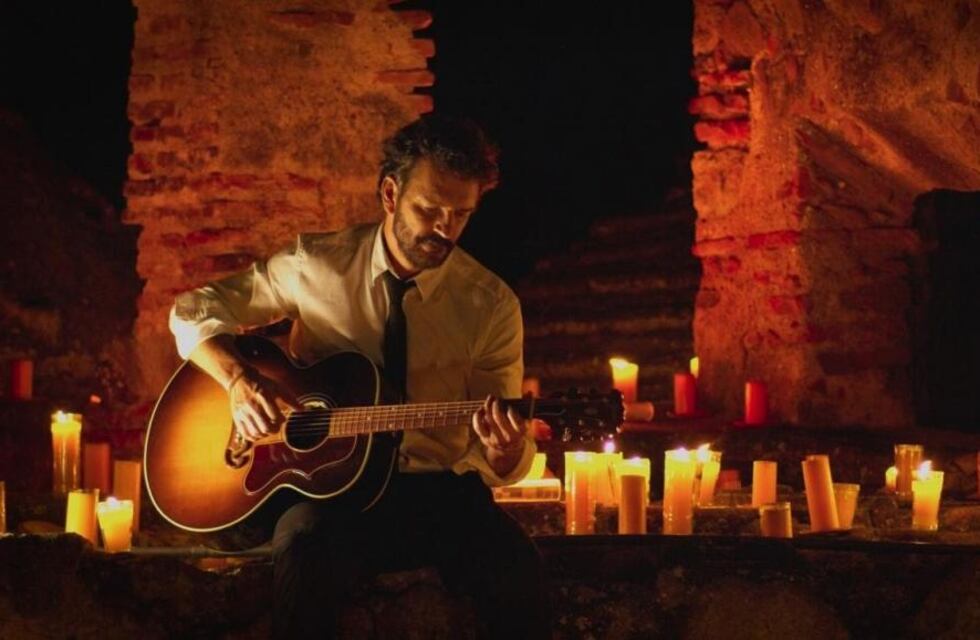 Después del problema en el show de streaming Ricardo Arjona respondió a las quejas en las redes sociales