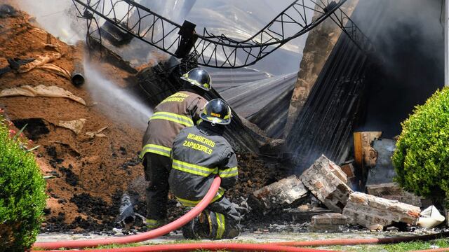 Incendio en una fábrica de corchos del macrocentro